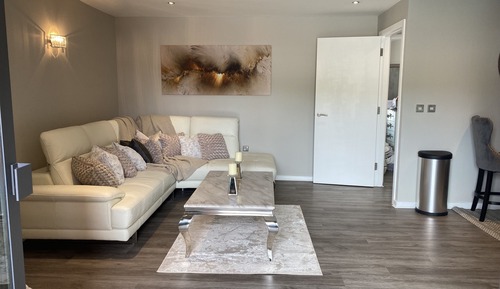 Luxury Apartment, Private Bathroom