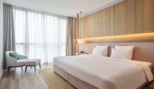 Deluxe Room, 1 Queen Bed