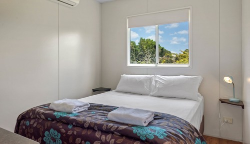 Superior 1 Bedroom Cabin - Sleeps 4