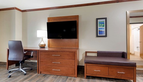 Executive King Bed Suite