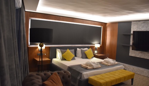King Suite