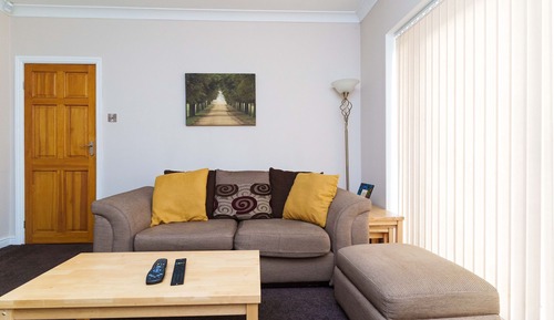 Superior House, Private Bathroom (4 Bed)