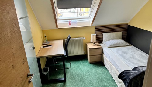 Economy Single Room