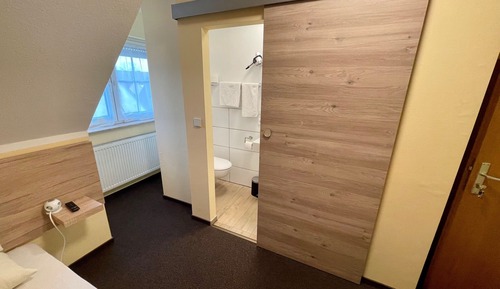 Comfort Single Room