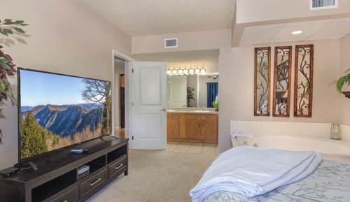 Condo, Multiple Beds, River View (#301 - No Pets Allowed)