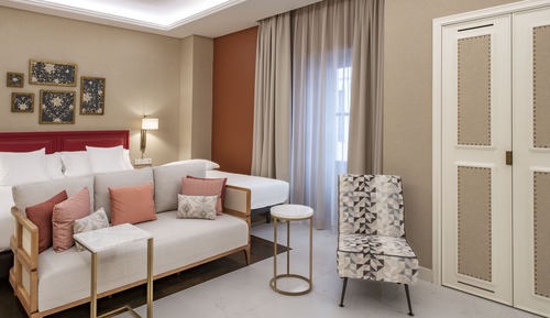 Triple Room