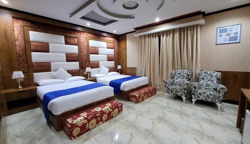 Deluxe Quadruple Room, City View