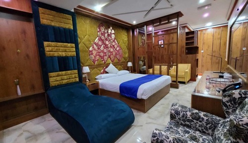 Junior Suite, City View