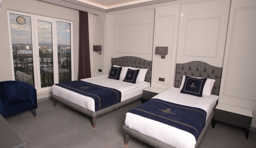 Family Suite, Multiple Beds, Non Smoking, City View
