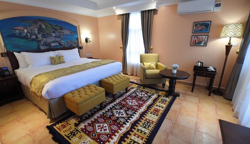 Executive Room, Multiple Beds