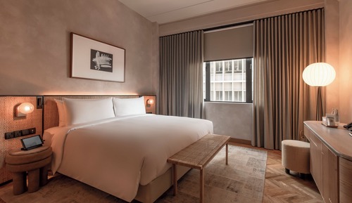 Mantra Room
