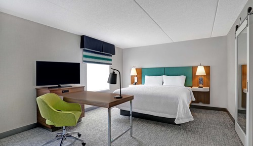 Studio Suite, 1 King Bed, Non Smoking