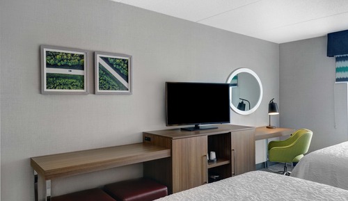 Room, 2 Queen Beds, Refrigerator & Microwave