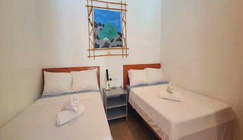 POOLSIDE BUNGALOW (3 BEDS)