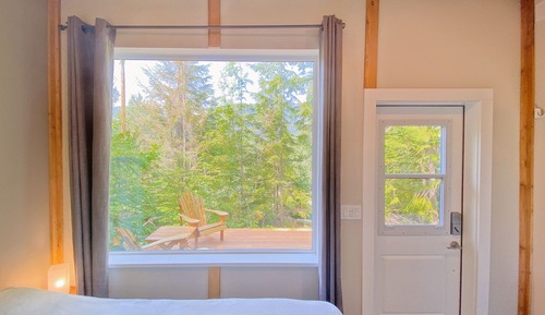 Panoramic Cabin, 1 Bedroom, Central Hot Tub, Near Lake, Shared Bathroom (Towels Optional)