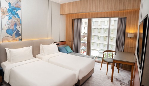 Superior Room, 2 Twin Beds, River View