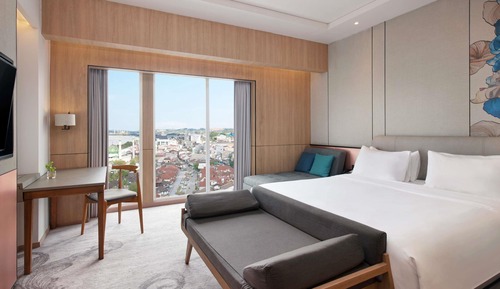 Deluxe Room, 1 King Bed