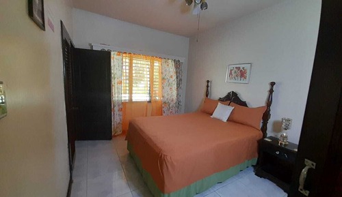 Basic Room (2)