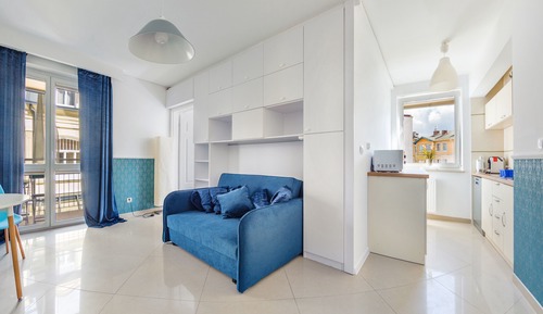 Apartment (9)