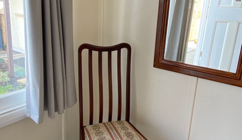 Seacroft Room 13, 1 King bed, Partial ocean view