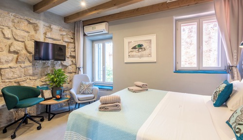 Double Room (Room 0, Patio View, Ground Floor)