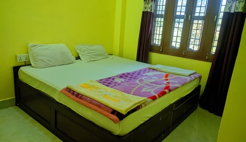 Economy Double or Twin Room, Multiple Beds