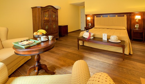 Junior Double Room, Multiple Beds