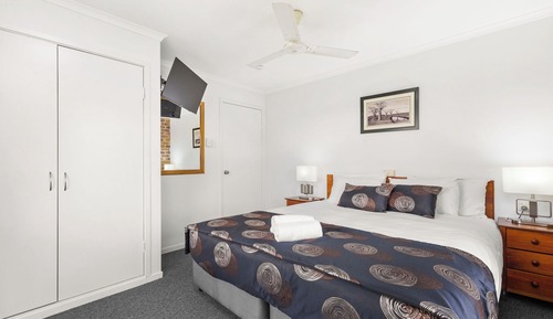 Executive 2 Bedroom Apartment