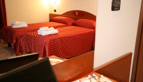 Standard Room, 2 Twin Beds