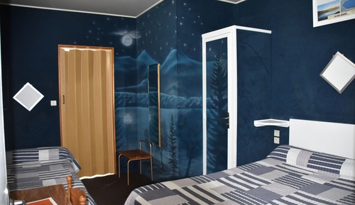 Triple Room