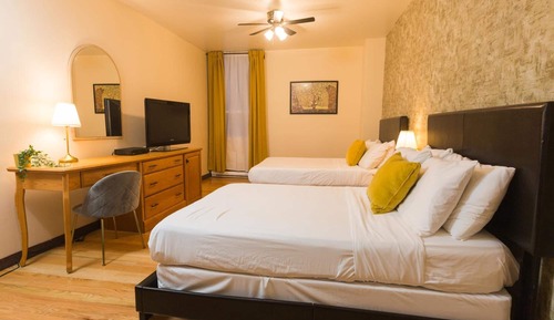 Signature Room, 2 Double Beds