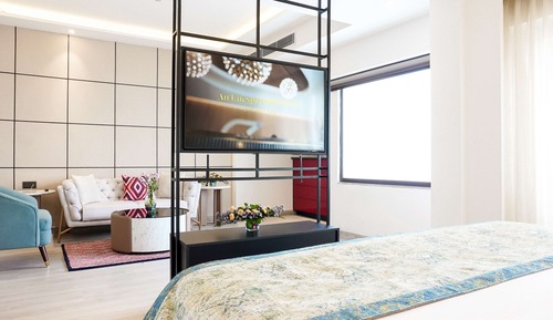 Junior Suite, 1 King Bed