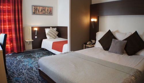 Triple Room 1 double bed and 1 single bed