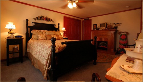Country Comfort Room (Mountain View, Pool View, Garden View)