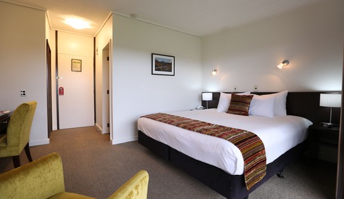 Standard Room, 1 King Bed