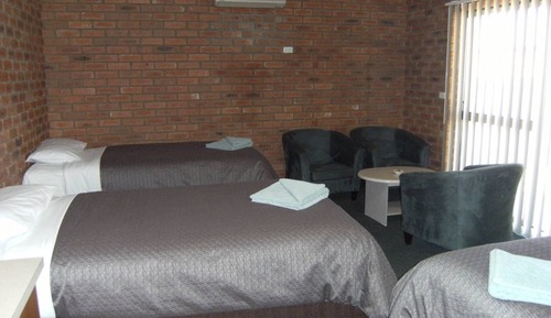Family Quadruple Room, 1 Bedroom, Pool Access, Garden View