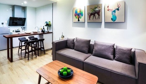 Deluxe Suite with City View
