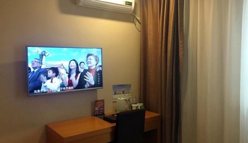 Double Room (Bed Width 1.5M)