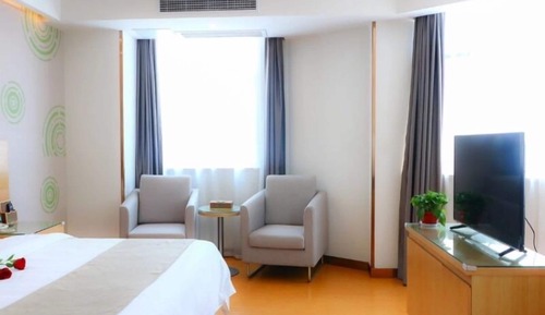 Deluxe King Room