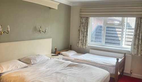 Deluxe Triple Room