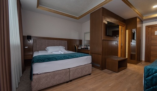 Studio Suite (2+1)