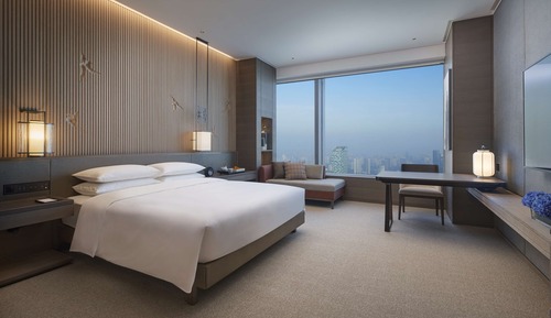 Deluxe Room, 1 King Bed