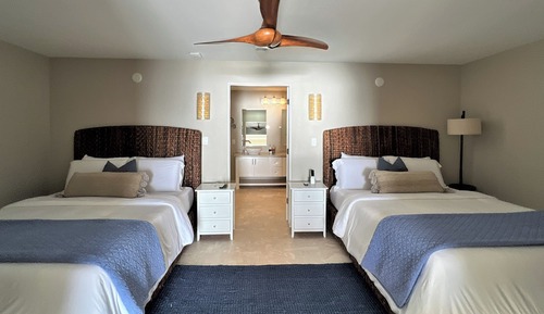 2 Beds Queen Suite