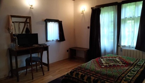 Standard Triple Room, Garden View