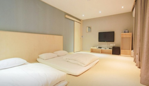 Family Ondol Room