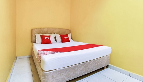 Standard Double Room, 1 Queen Bed