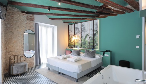 Deluxe Double Room, Hot Tub