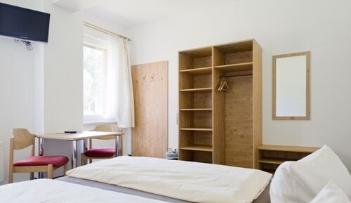Standard Twin Room, 2 Twin Beds, Non Smoking, Ensuite