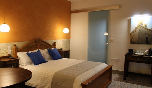 Executive Suite (accessible via external staircase)