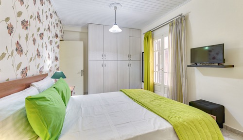 Apartment (Ina)